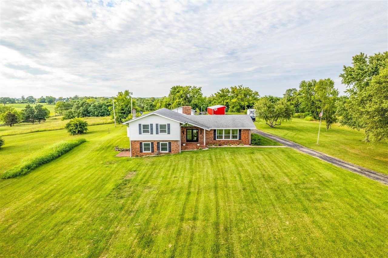 Harrodsburg, Mercer County, KY House for sale Property ID 417165797