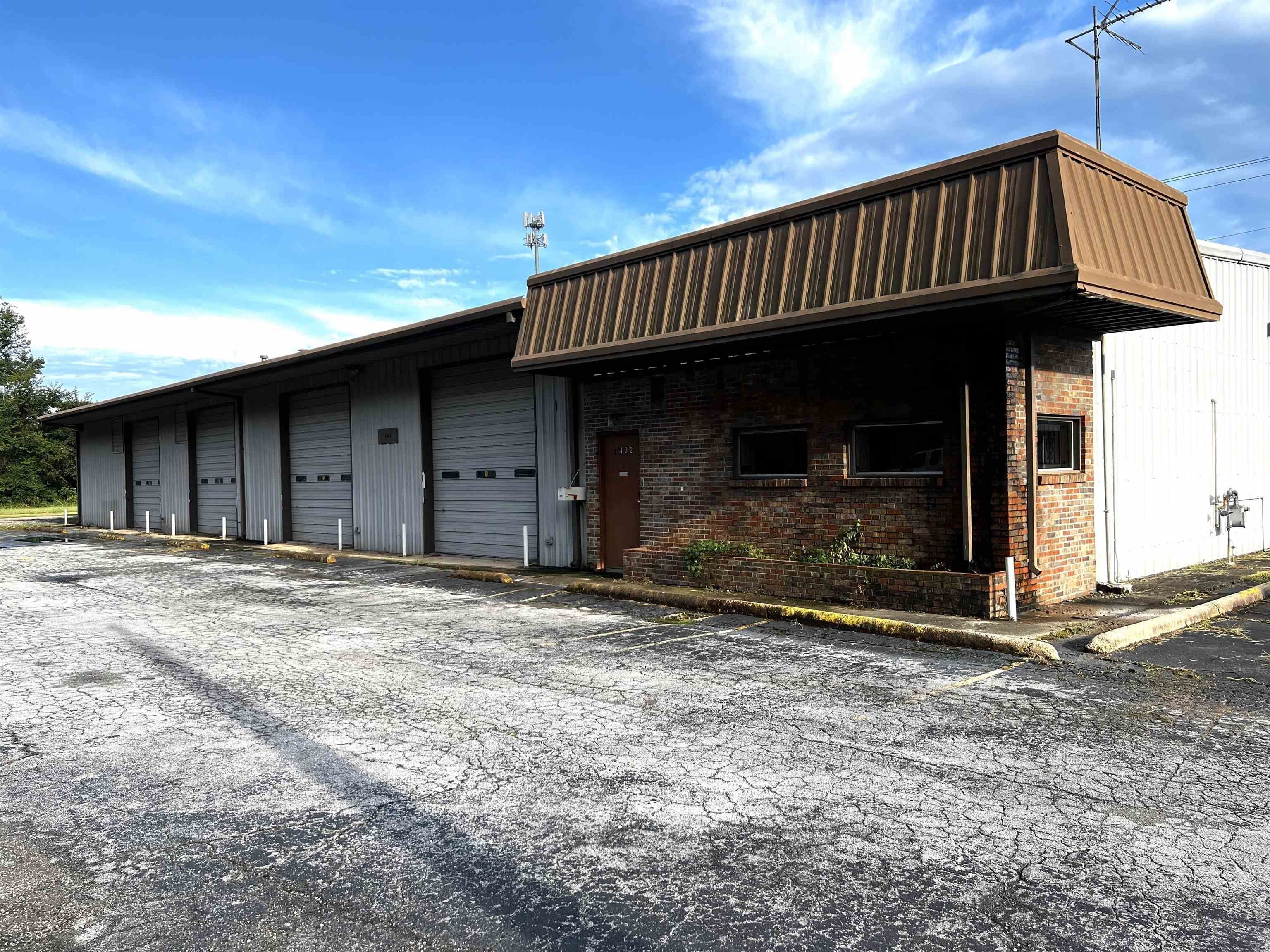 Muscle Shoals, Colbert County, AL Commercial Property, House for sale
