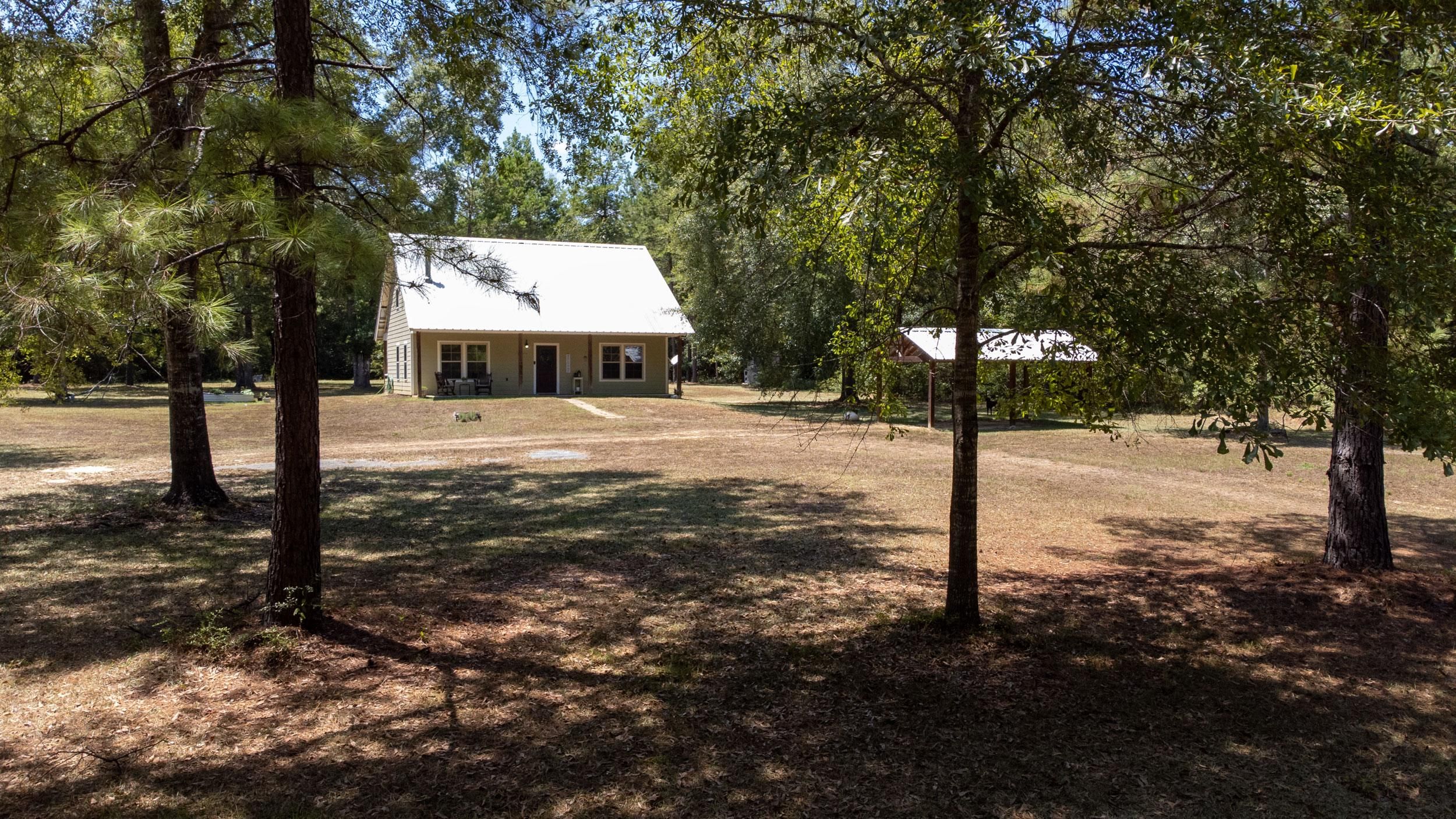 Warren, Tyler County, TX Recreational Property, House for sale Property