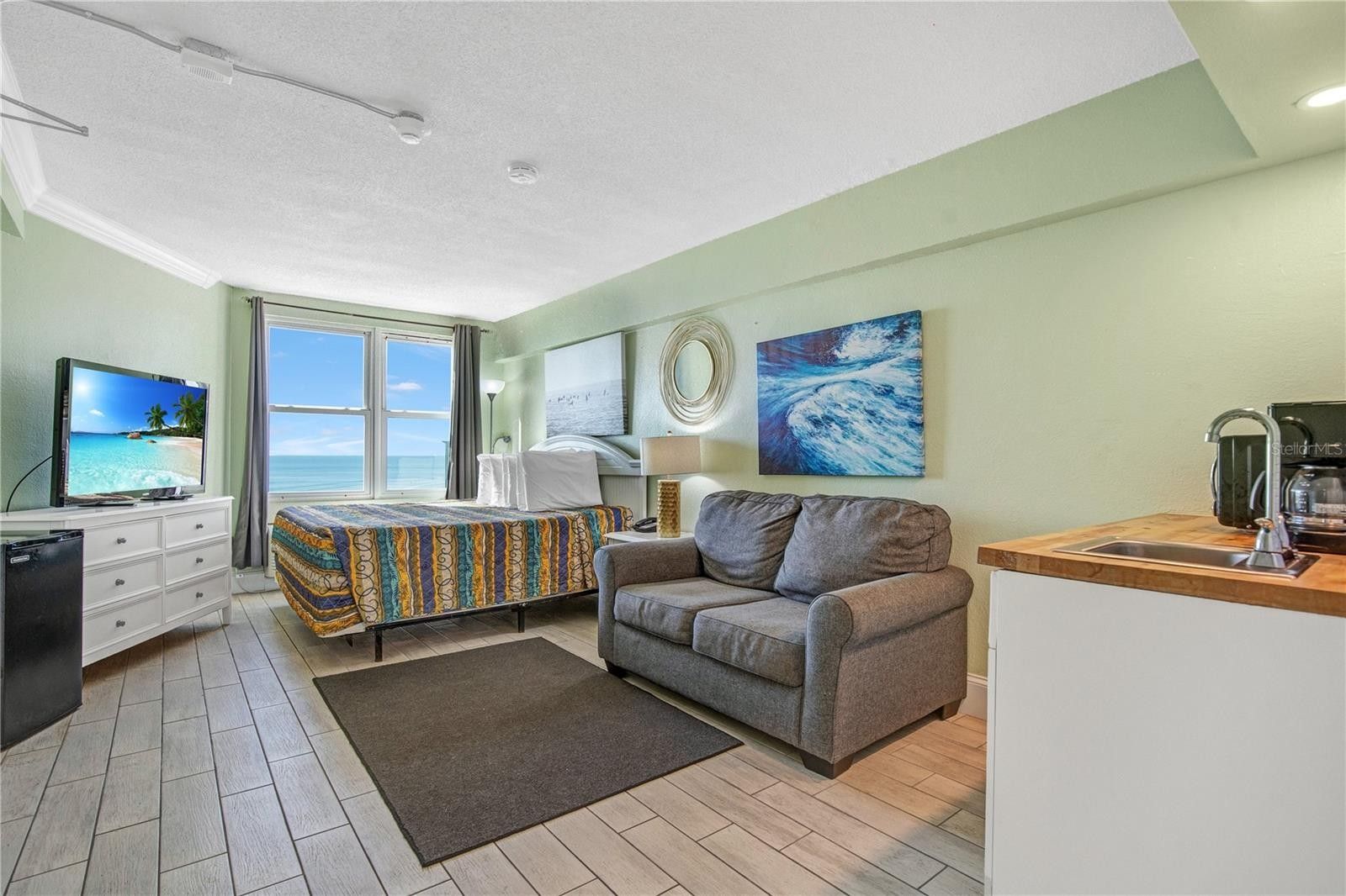 Daytona Beach Shores, Volusia County, FL Lakefront Property, Waterfront