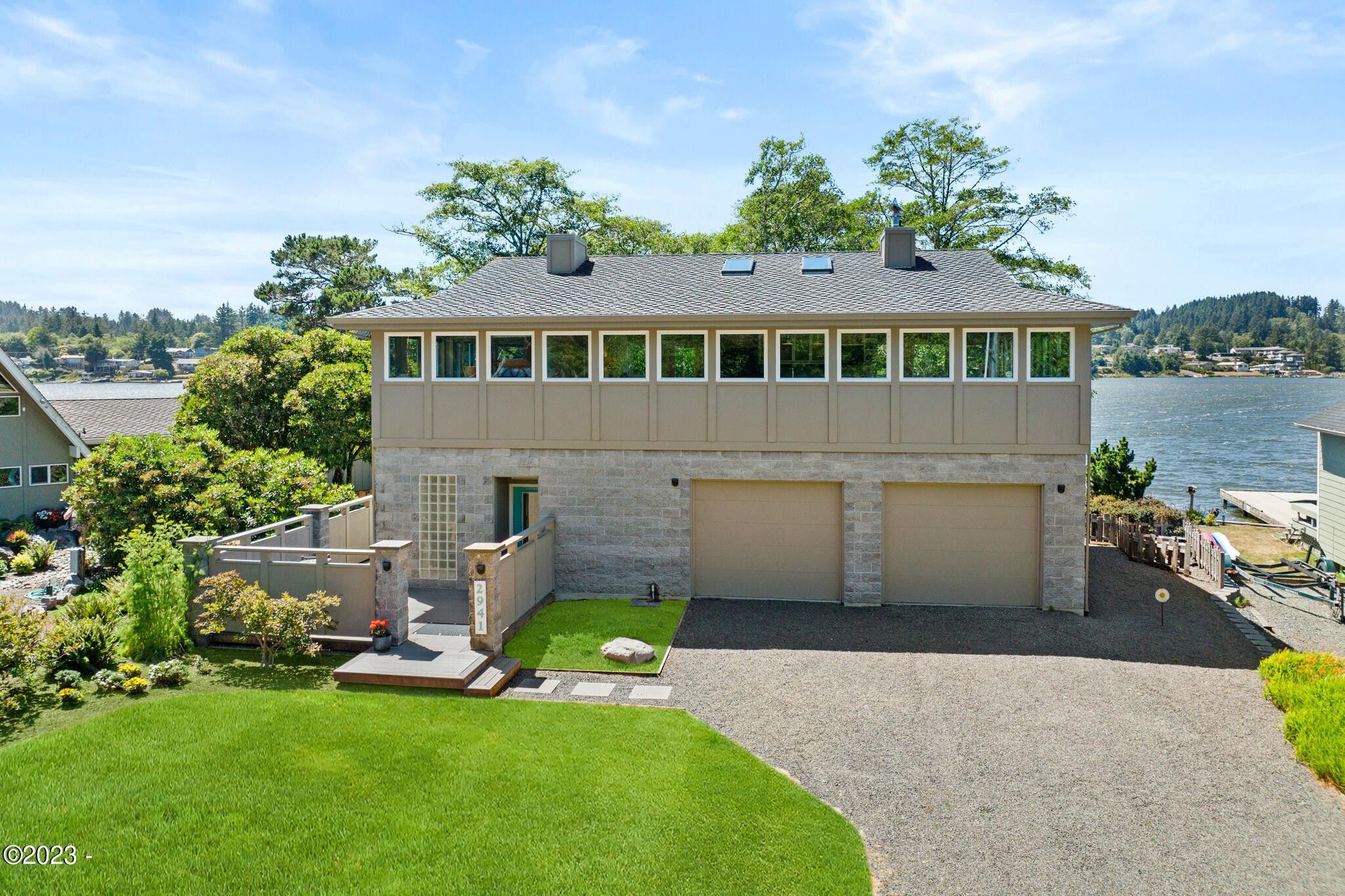 Otis, Lincoln County, OR Lakefront Property, Waterfront Property, House