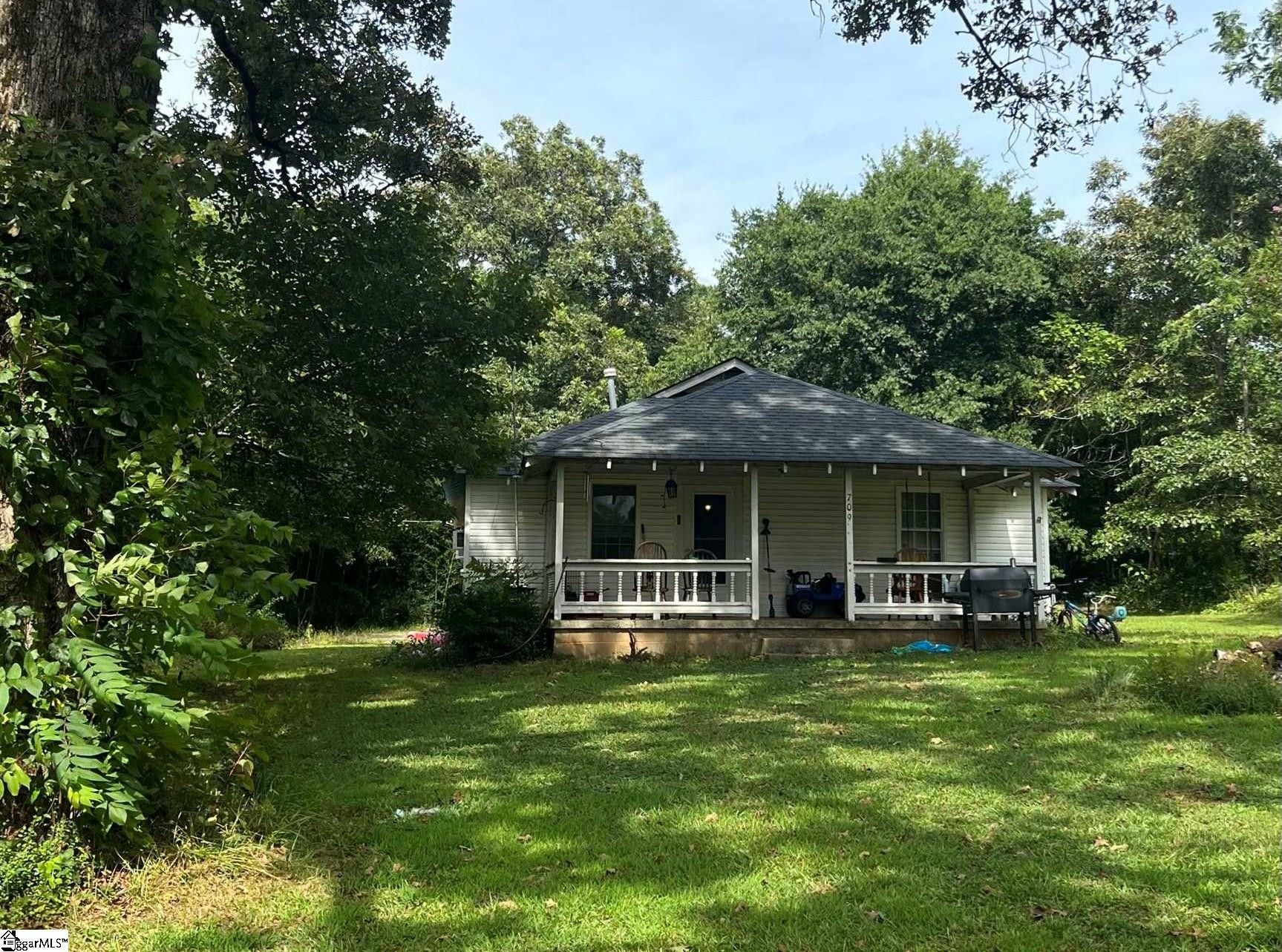 Seneca, Oconee County, SC House for sale Property ID 417321820 LandWatch