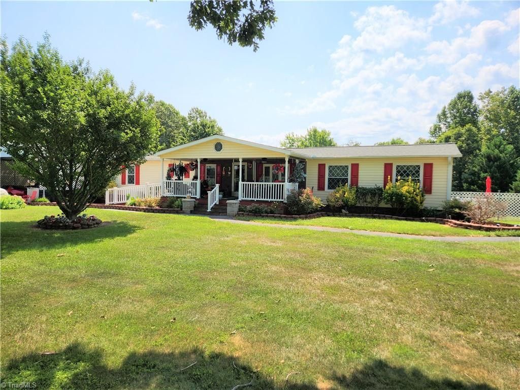 Pinnacle, Stokes County, NC House for sale Property ID 417339094