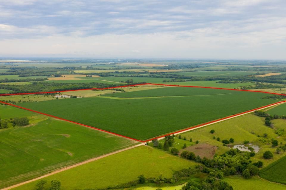 Clay County, KS Farms and Ranches for auction Property ID