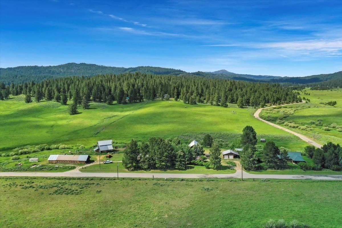 Cascade, Valley County, ID Farms and Ranches, House for sale Property