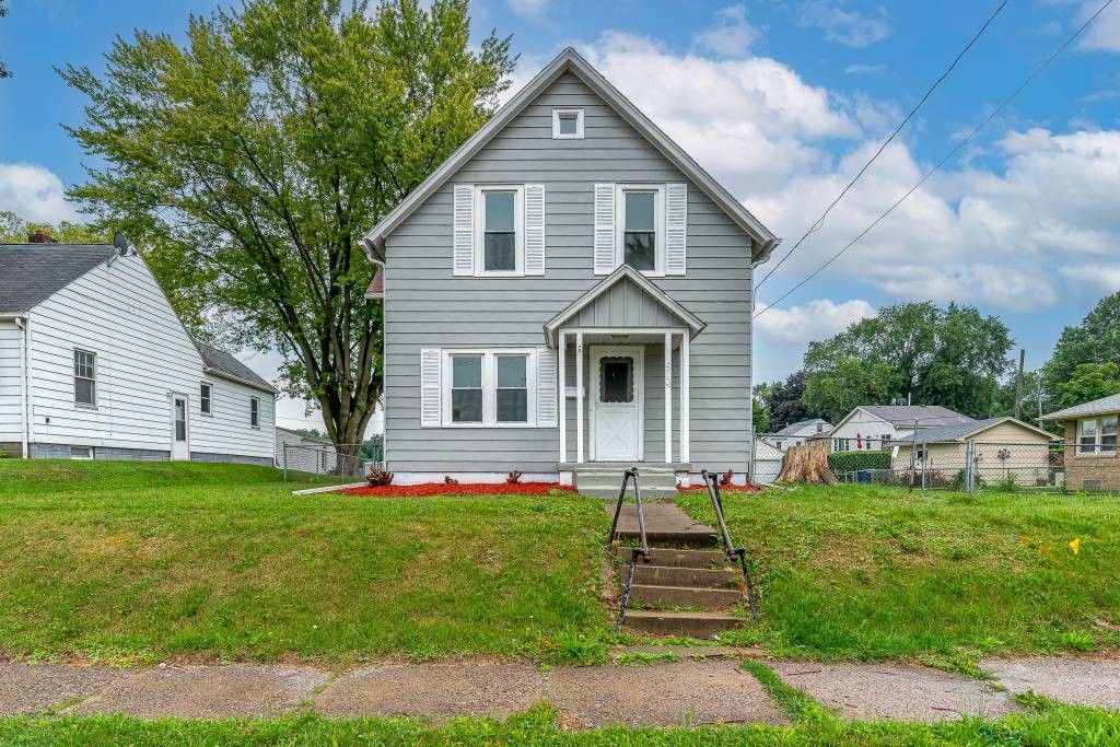 Moline, Rock Island County, IL House for sale Property ID 417359459