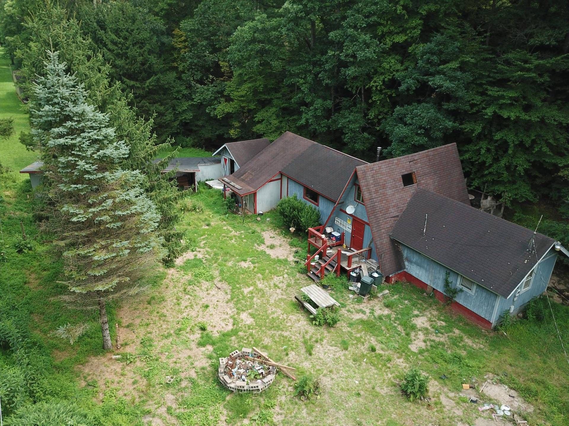 Sistersville, Tyler County, WV House for sale Property ID 417361392