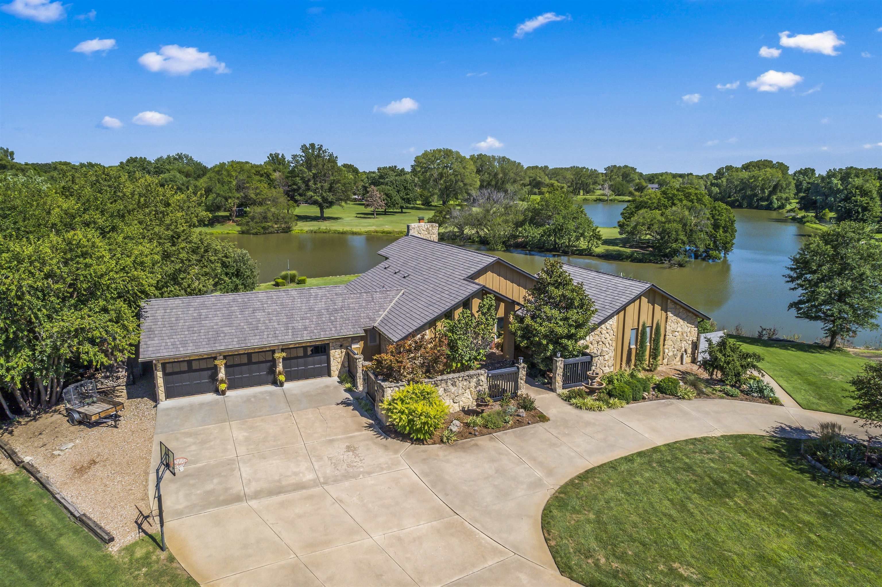 Wichita, Sedgwick County, KS Lakefront Property, Waterfront Property