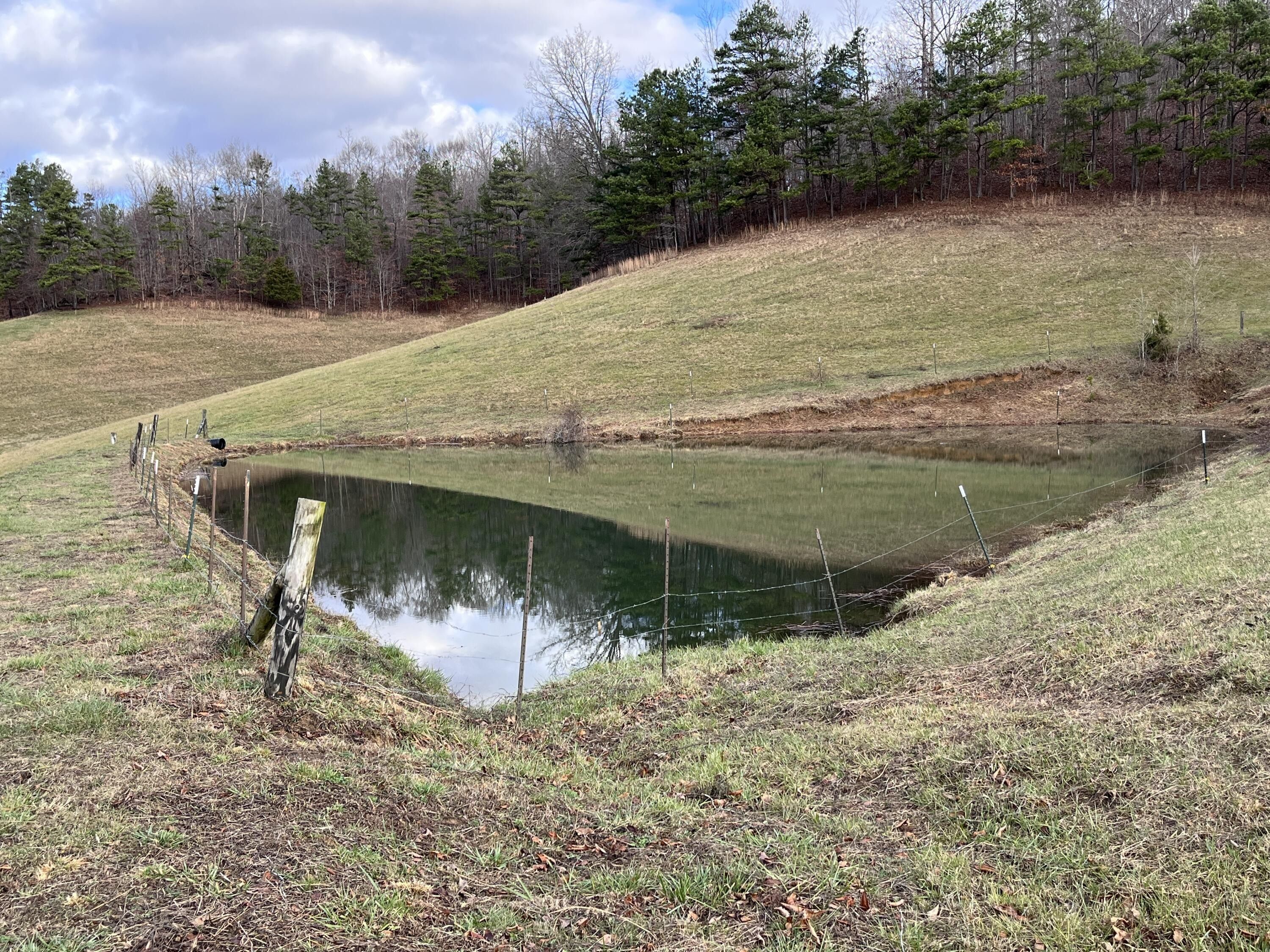 Booneville, Owsley County, KY Undeveloped Land for sale Property ID