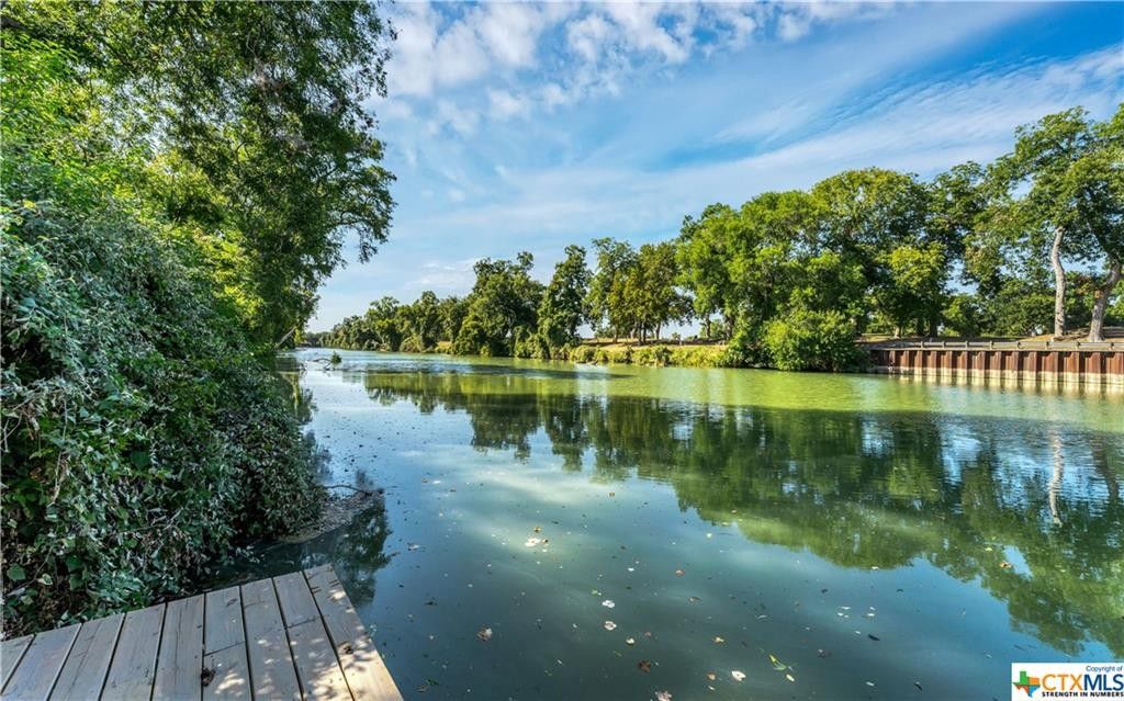 Seguin, Guadalupe County, TX Lakefront Property, Waterfront Property