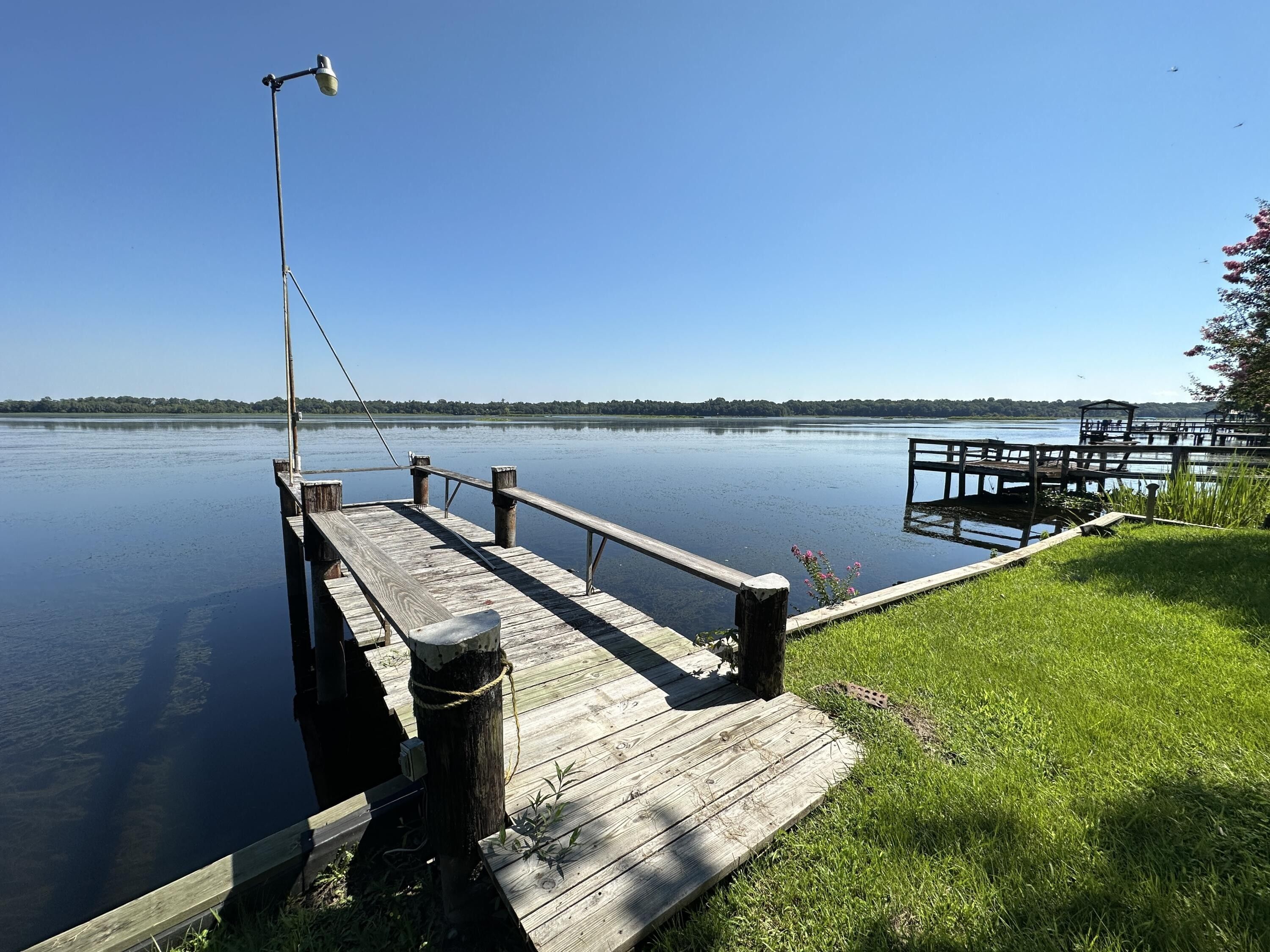 Moncks Corner, Berkeley County, SC Lakefront Property, Waterfront