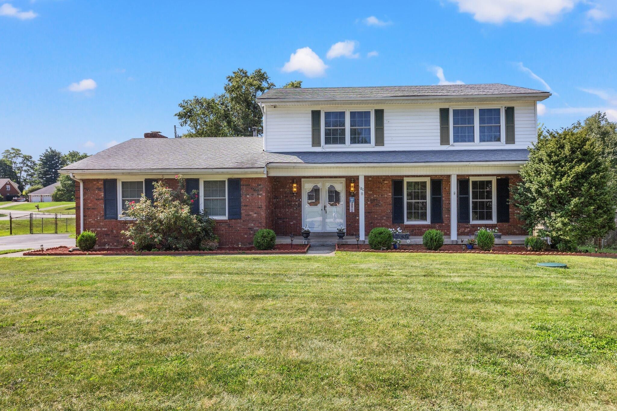 Versailles, Woodford County, KY House for sale Property ID 417415098 LandWatch