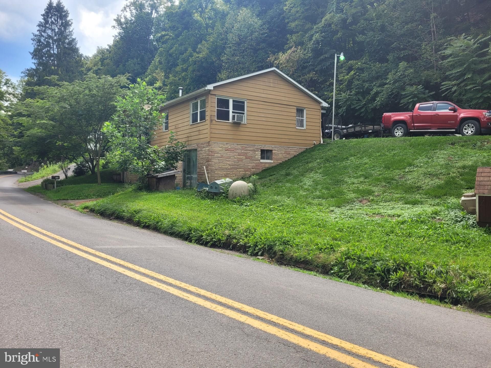 Keyser, Mineral County, WV House for sale Property ID 417430645