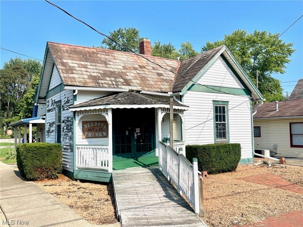 Dresden, Muskingum County, OH Commercial Property, House for sale