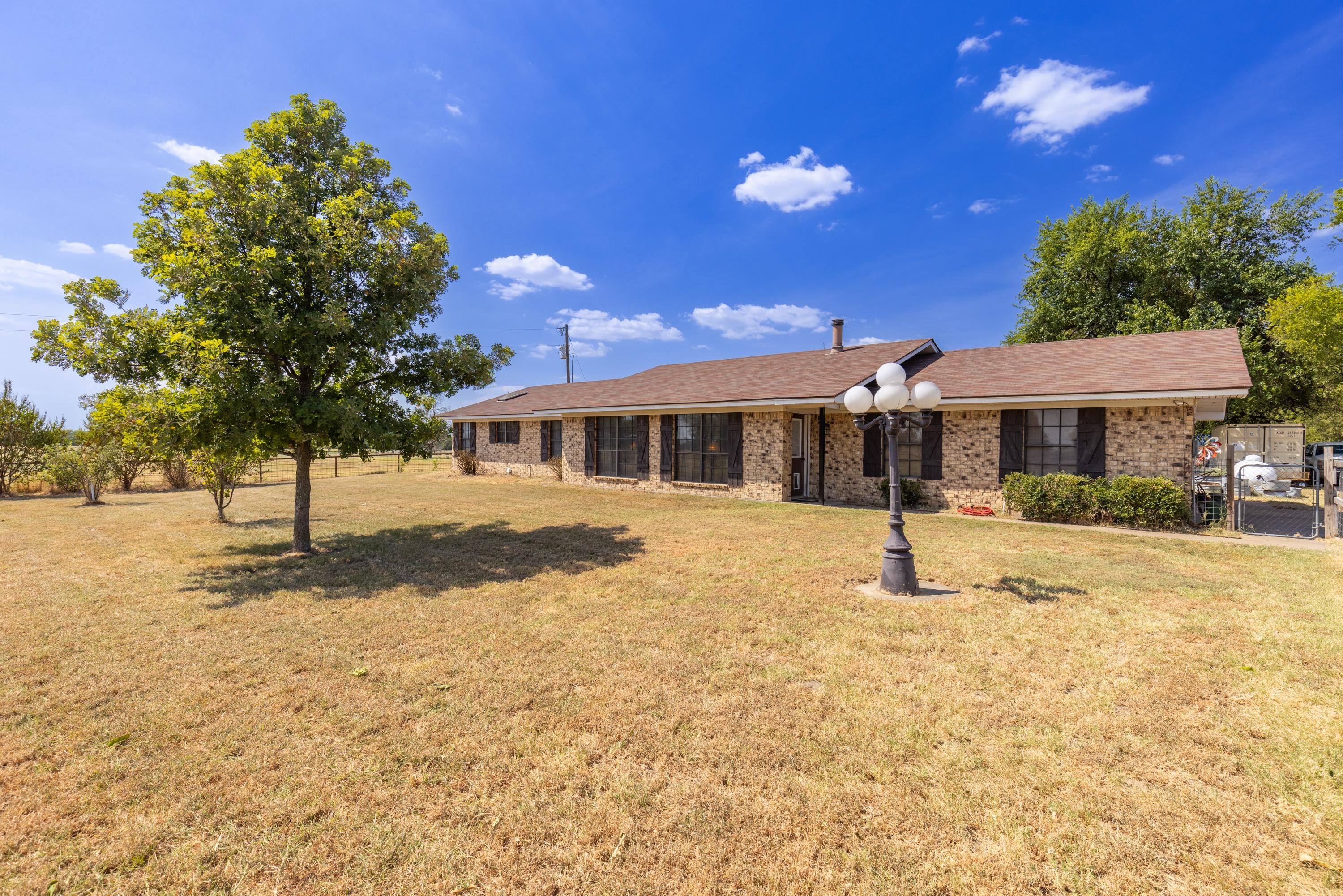 Brashear, Hopkins County, TX Farms and Ranches, House for sale Property