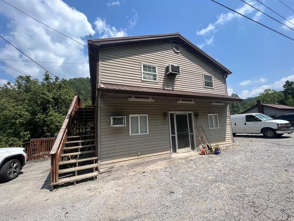 Hazard, Perry County, KY Commercial Property, House for sale Property