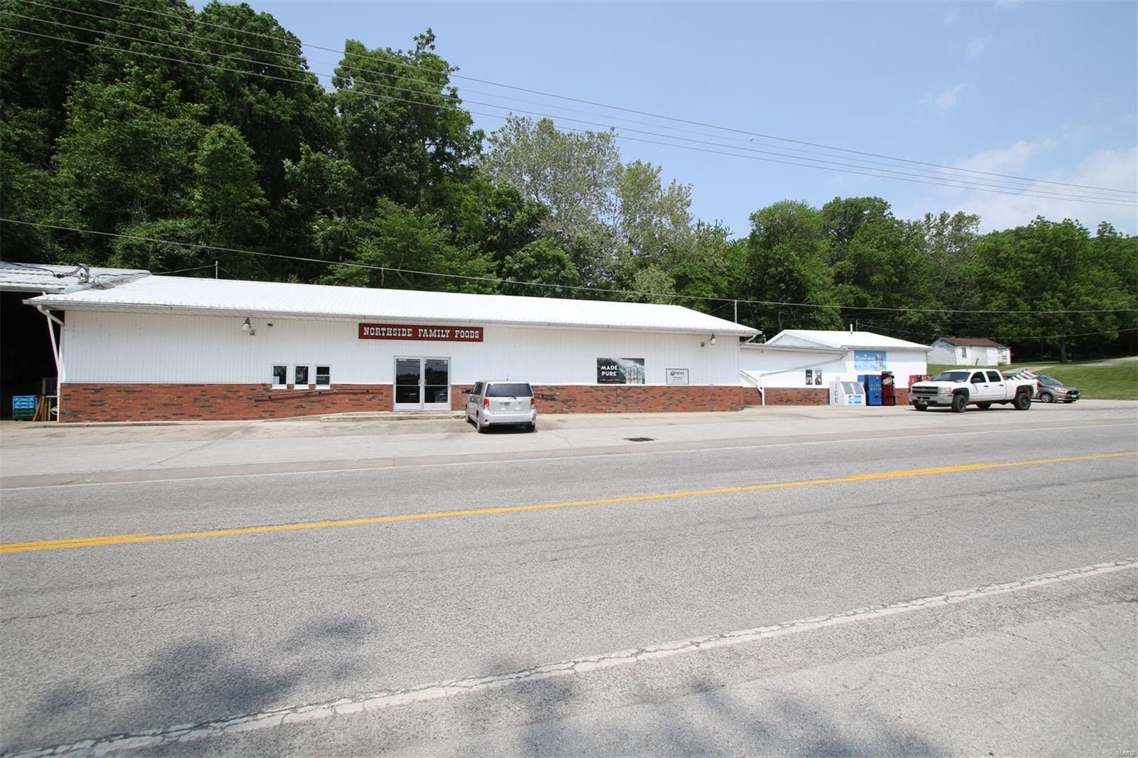 Hardin, Calhoun County, IL Commercial Property, House for sale Property