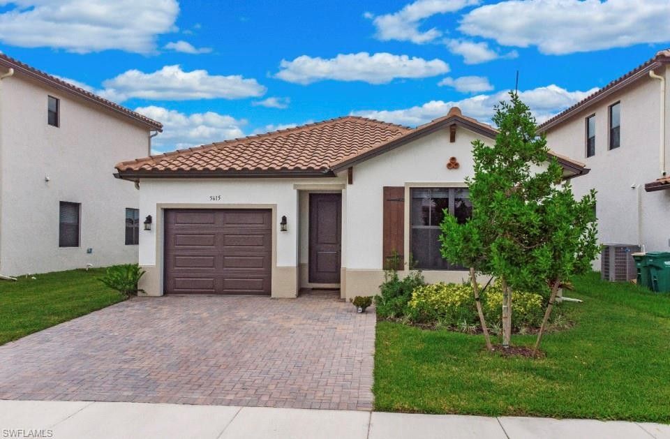 Ave Maria, Collier County, FL Lakefront Property, Waterfront Property