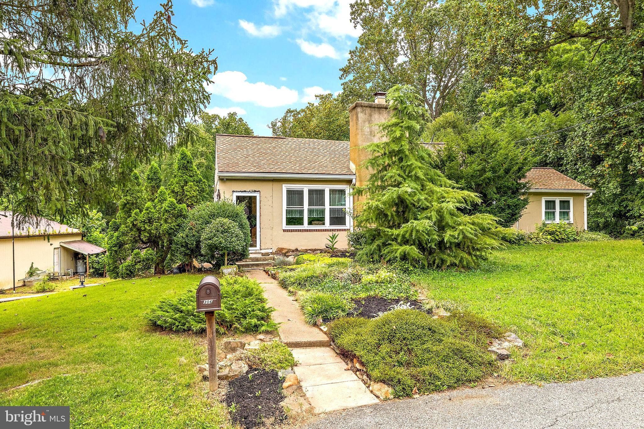 Wilmington, New Castle County, DE Lakefront Property, Waterfront