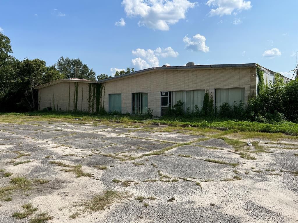 Adel, Cook County, GA Commercial Property, House for sale Property ID