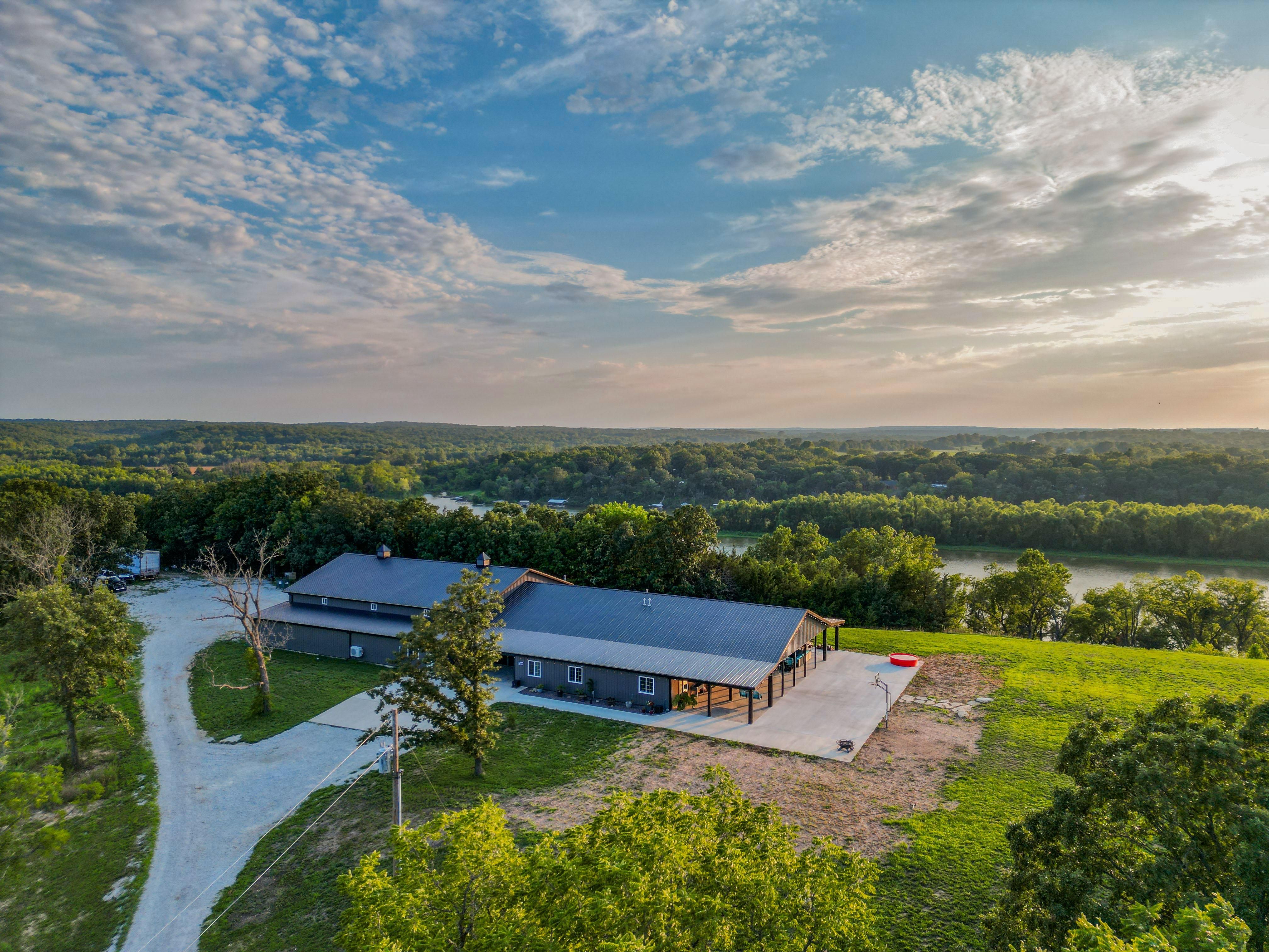 Bolivar, Polk County, MO Farms and Ranches, Horse Property, House for