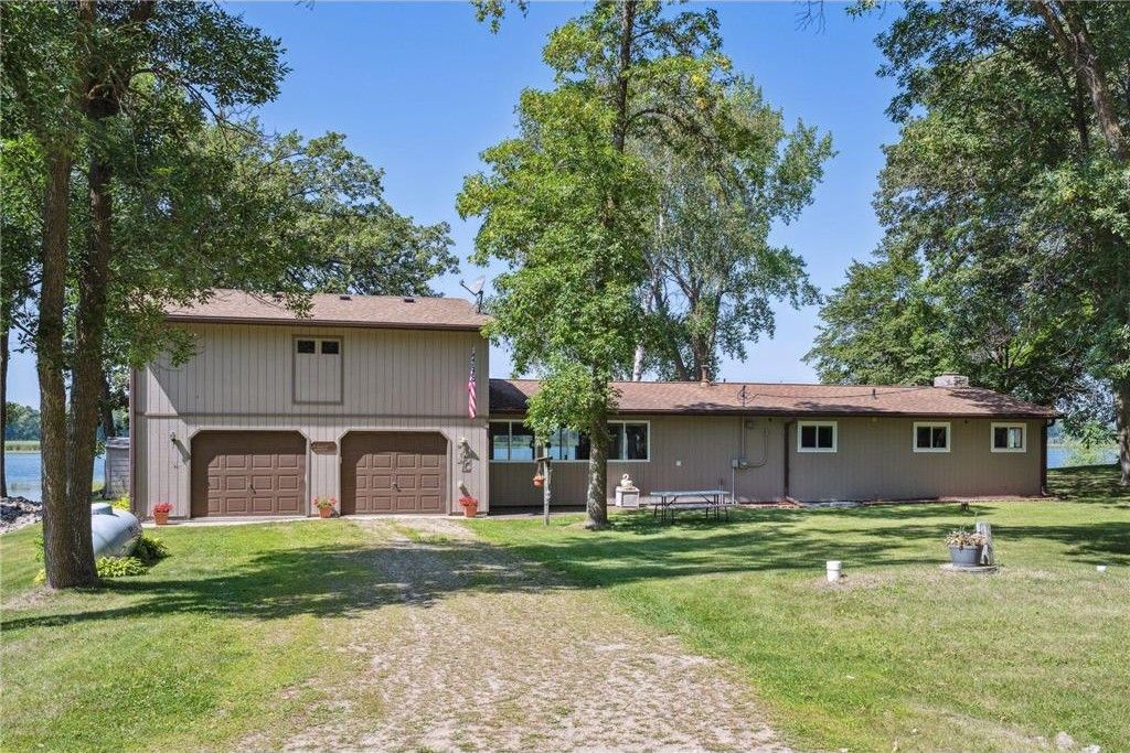 Osakis, Todd County, MN Lakefront Property, Waterfront Property, House
