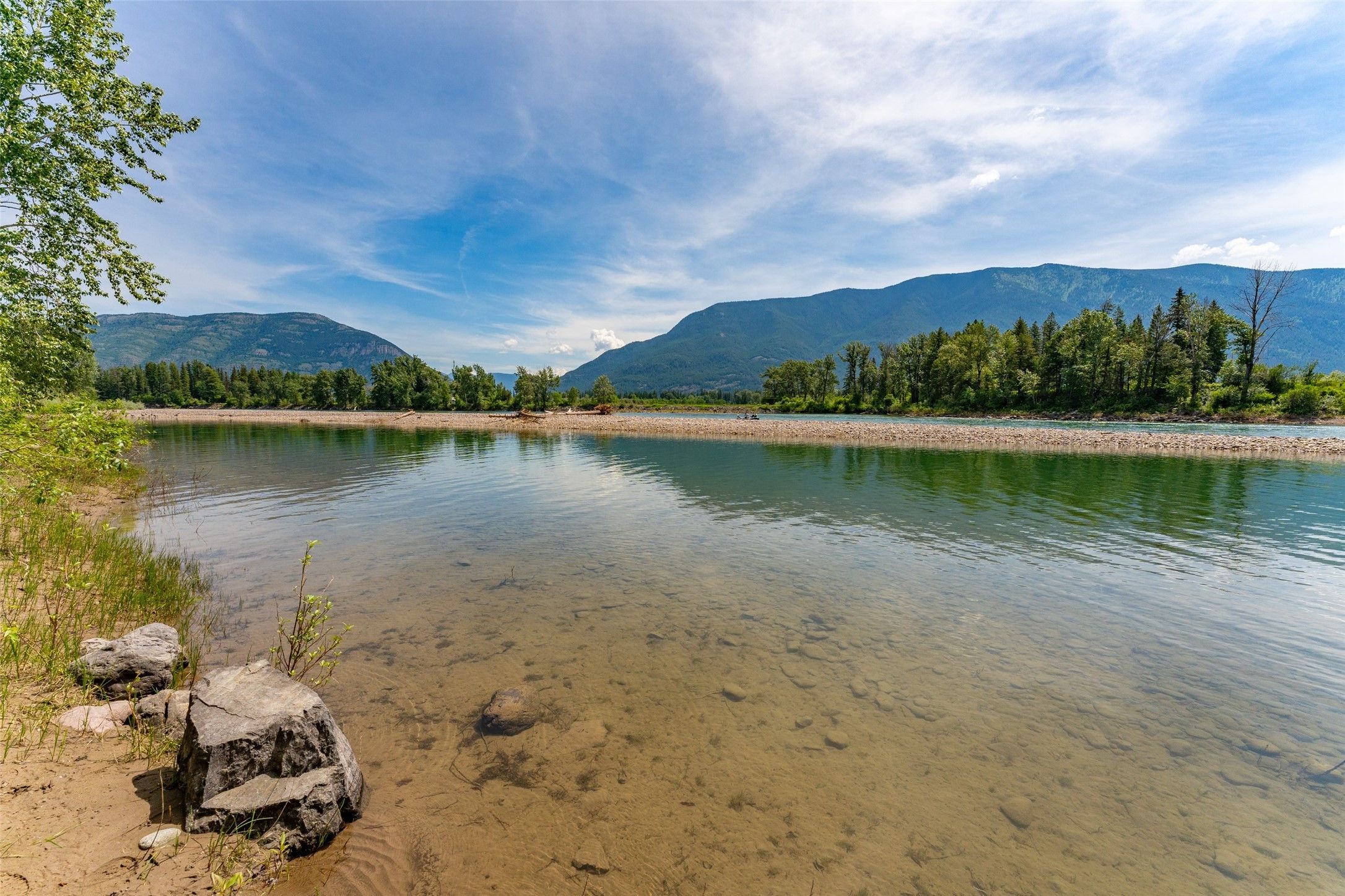 Columbia Falls, Flathead County, MT Lakefront Property, Waterfront