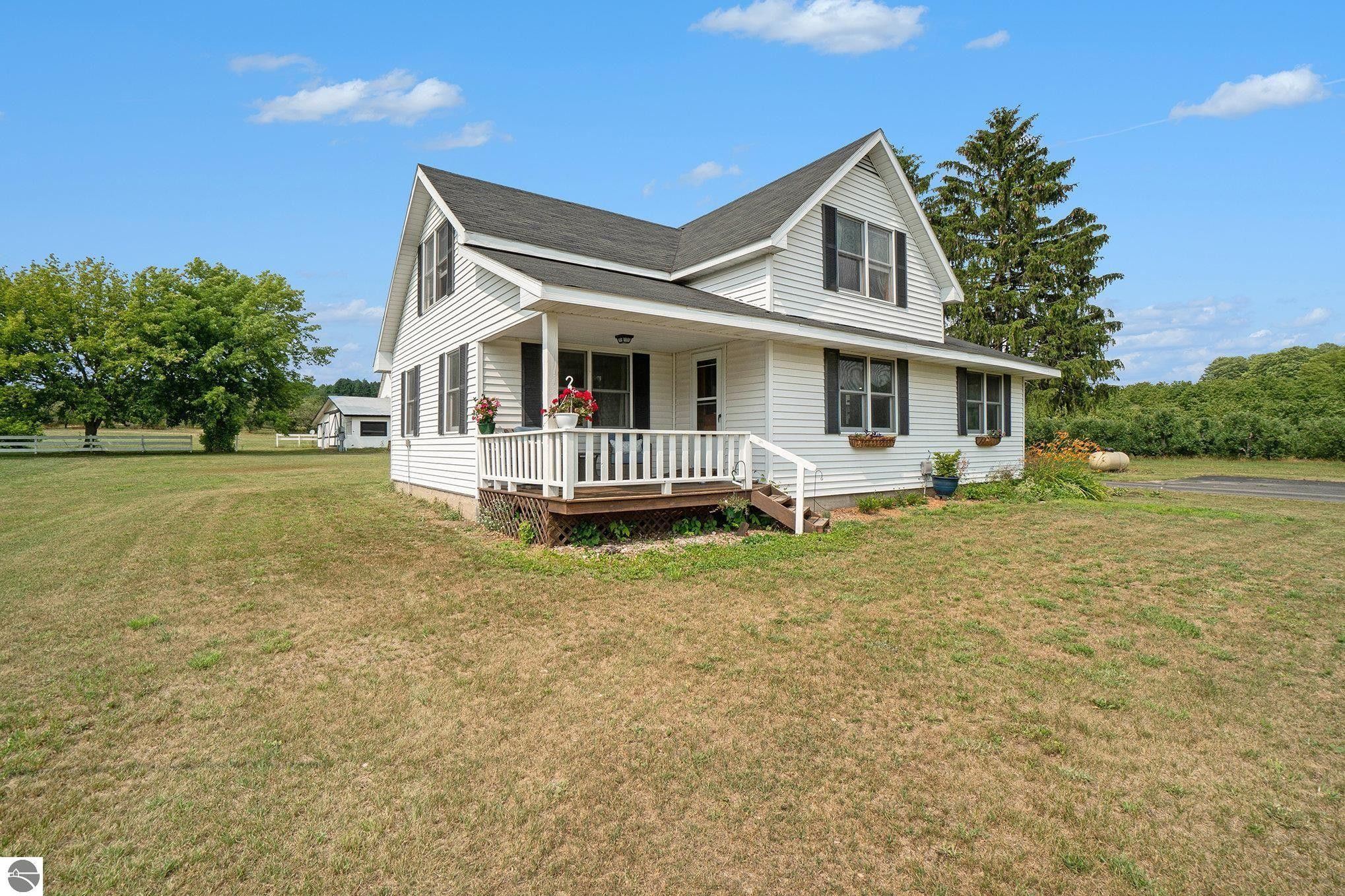 Cedar, Leelanau County, MI House for sale Property ID 417513508