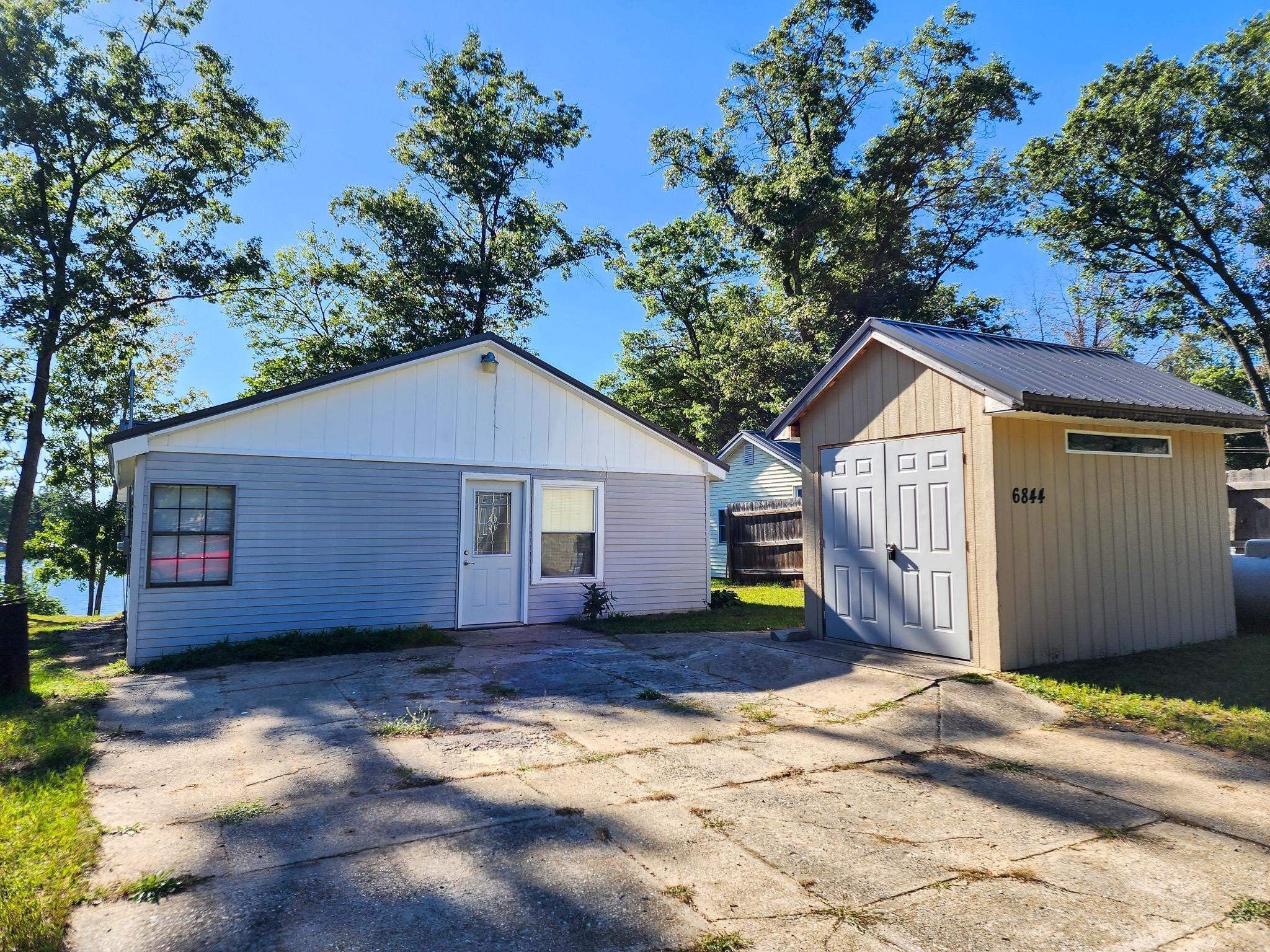 Harrison, Clare County, MI Lakefront Property, Waterfront Property