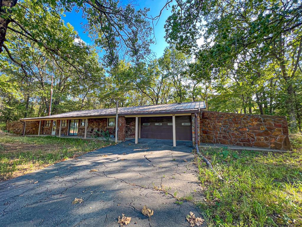 Caney, Montgomery County, KS House for sale Property ID 417532486