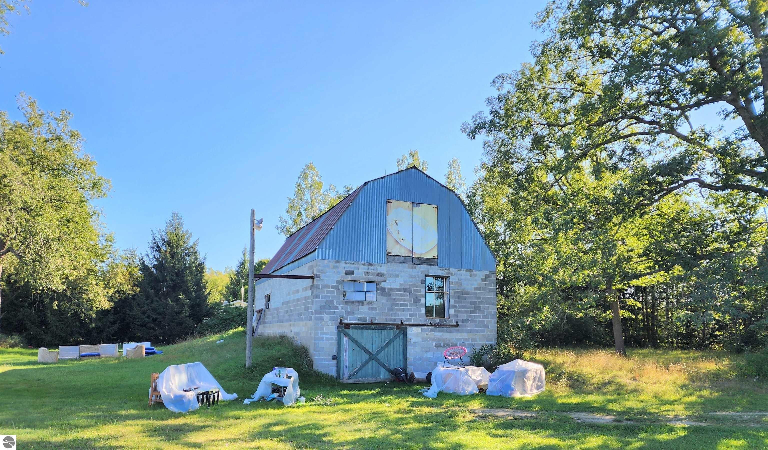 6837 S Oak, Grayling, MI 49738 MLS 1915268 LandWatch