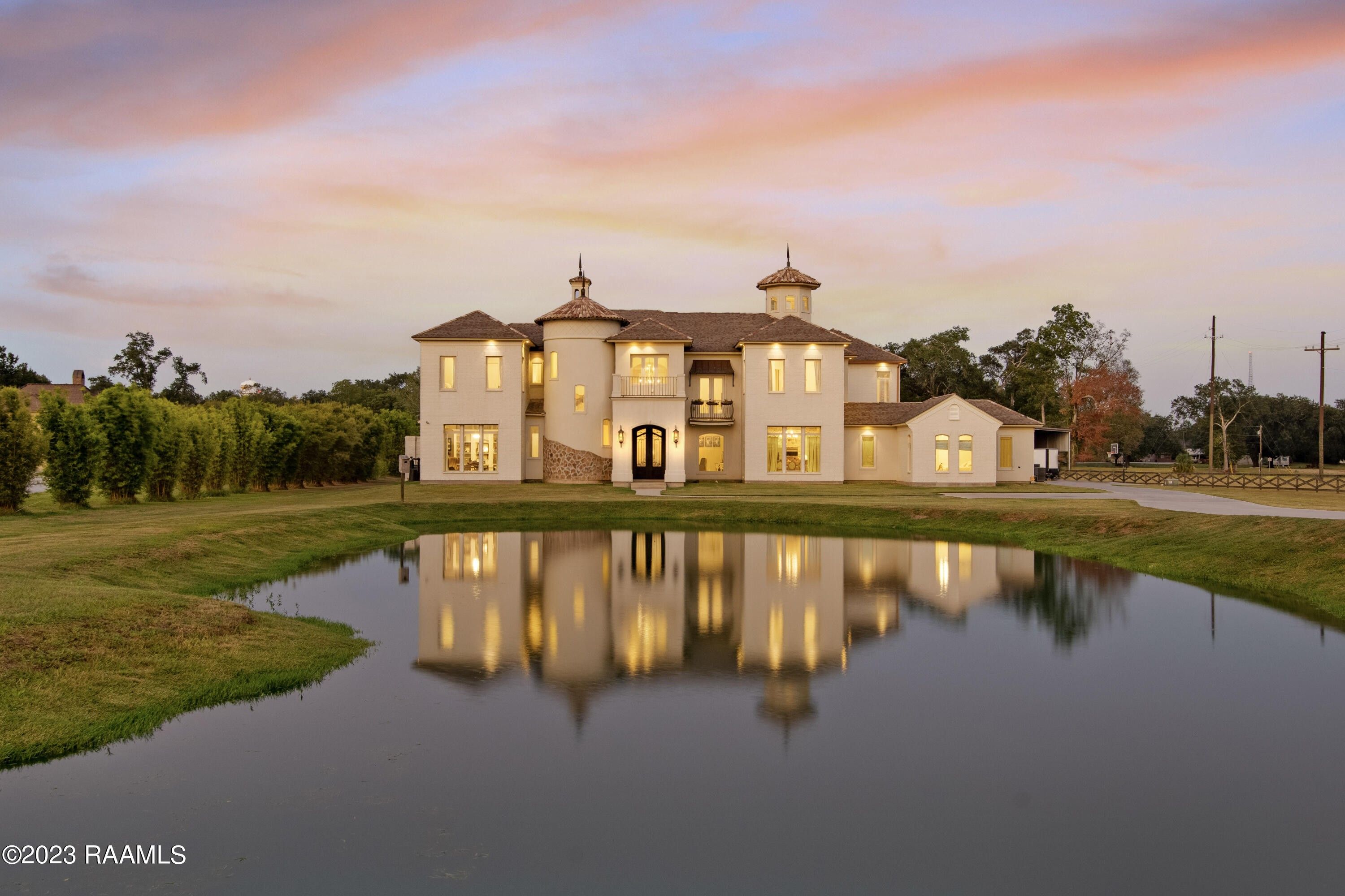 New Iberia, Iberia Parish, LA House for sale Property ID 417531793