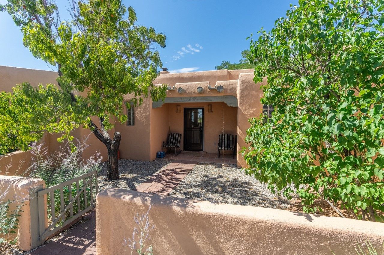 Santa Fe, Santa Fe County, NM House for sale Property ID 417559505