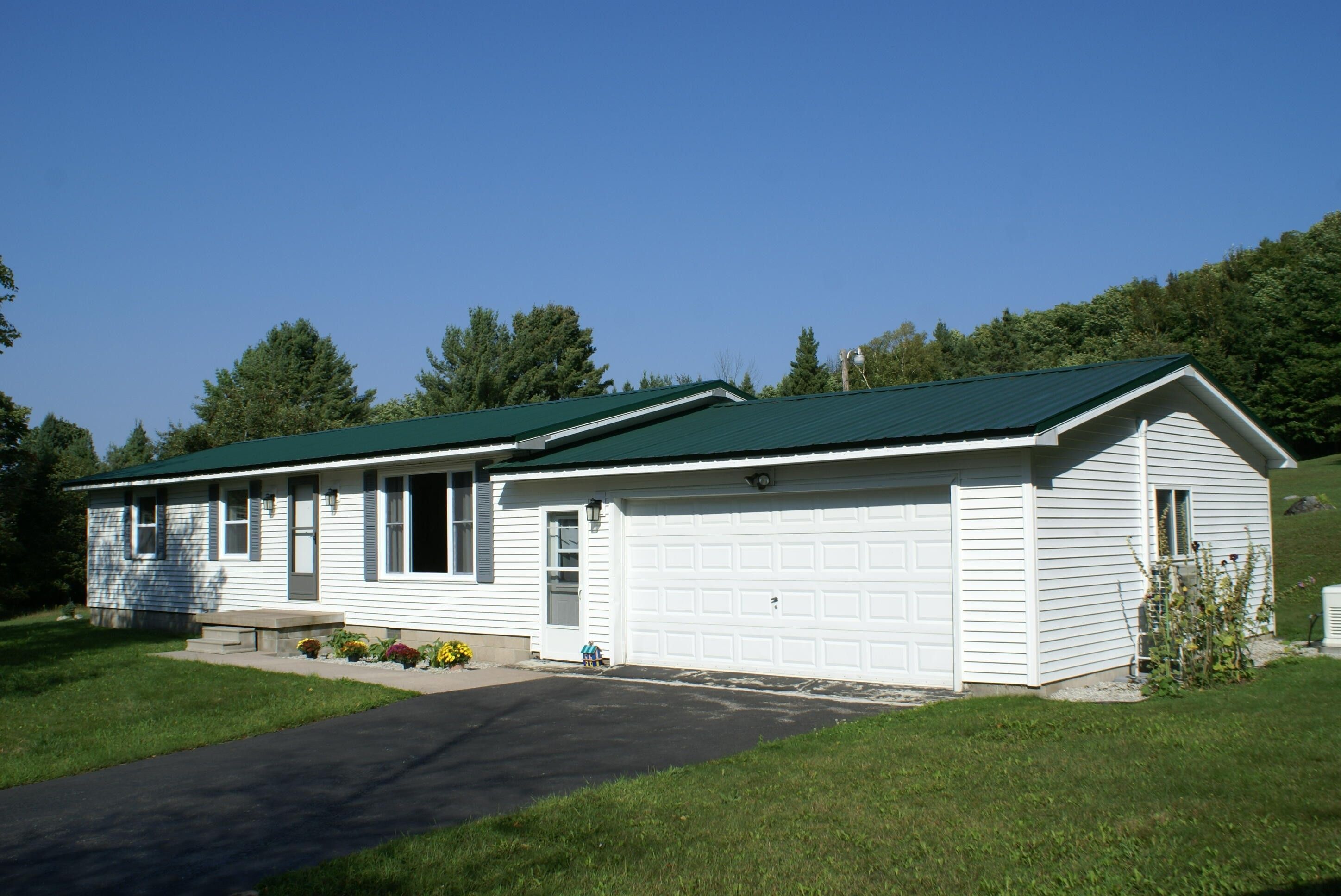 Hessel, Mackinac County, MI House for sale Property ID 417567875