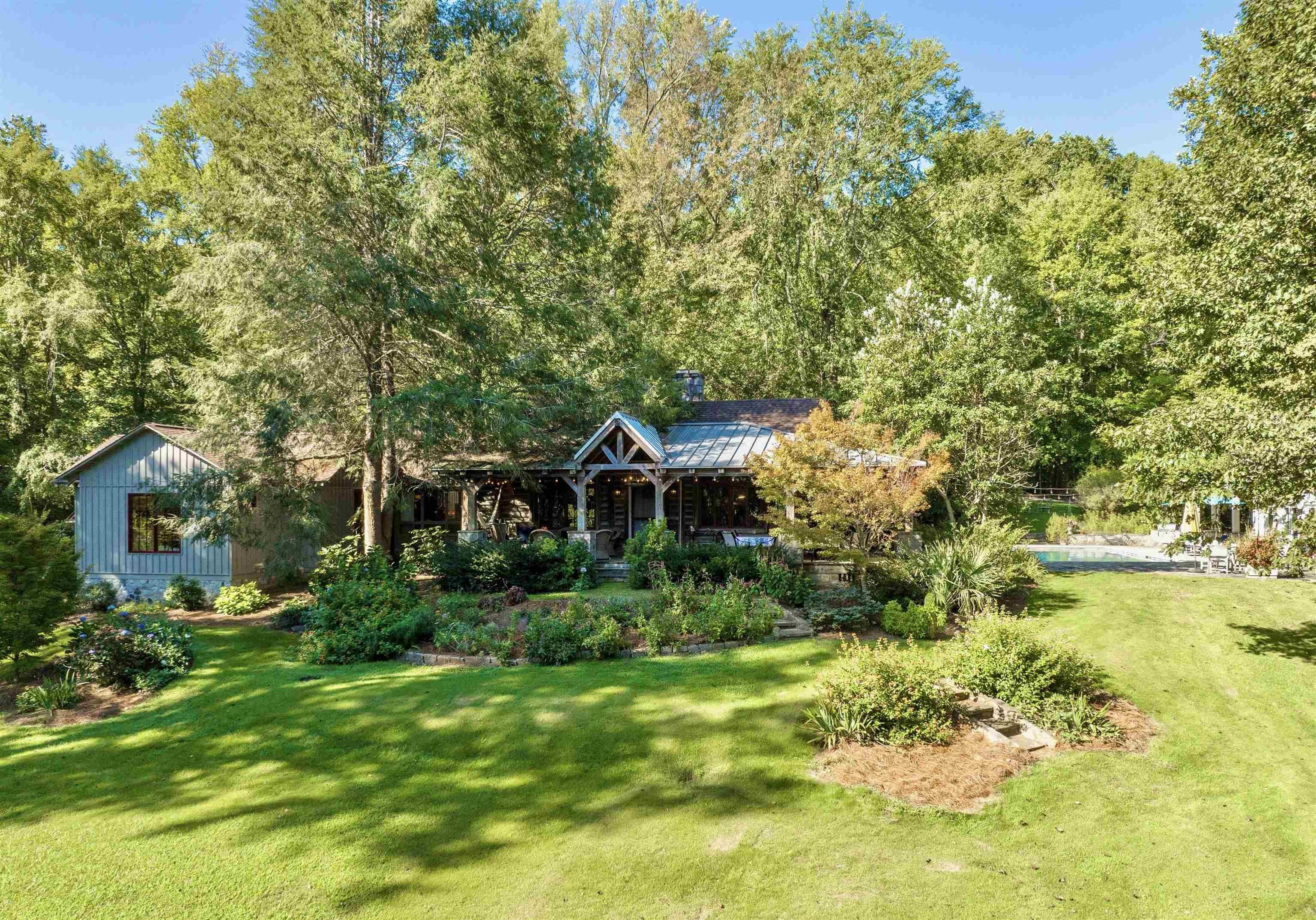 Spartanburg, Spartanburg County, SC Lakefront Property, Waterfront Property, House for sale