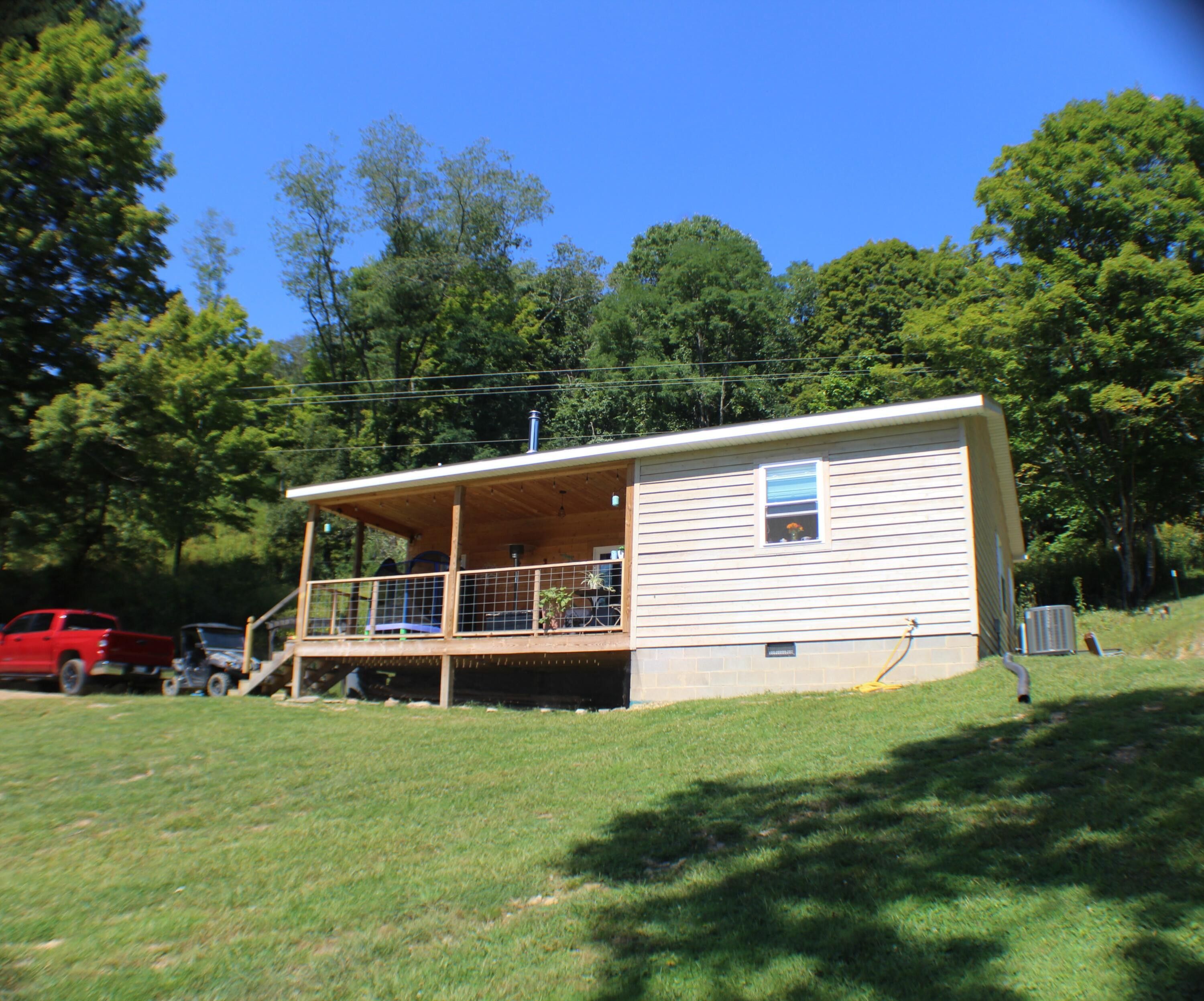 Cass, Pocahontas County, WV House for sale Property ID 417596380