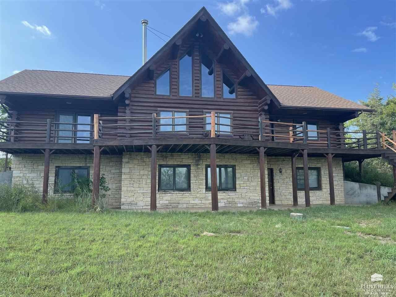 Manhattan, Pottawatomie County, KS House for sale Property ID