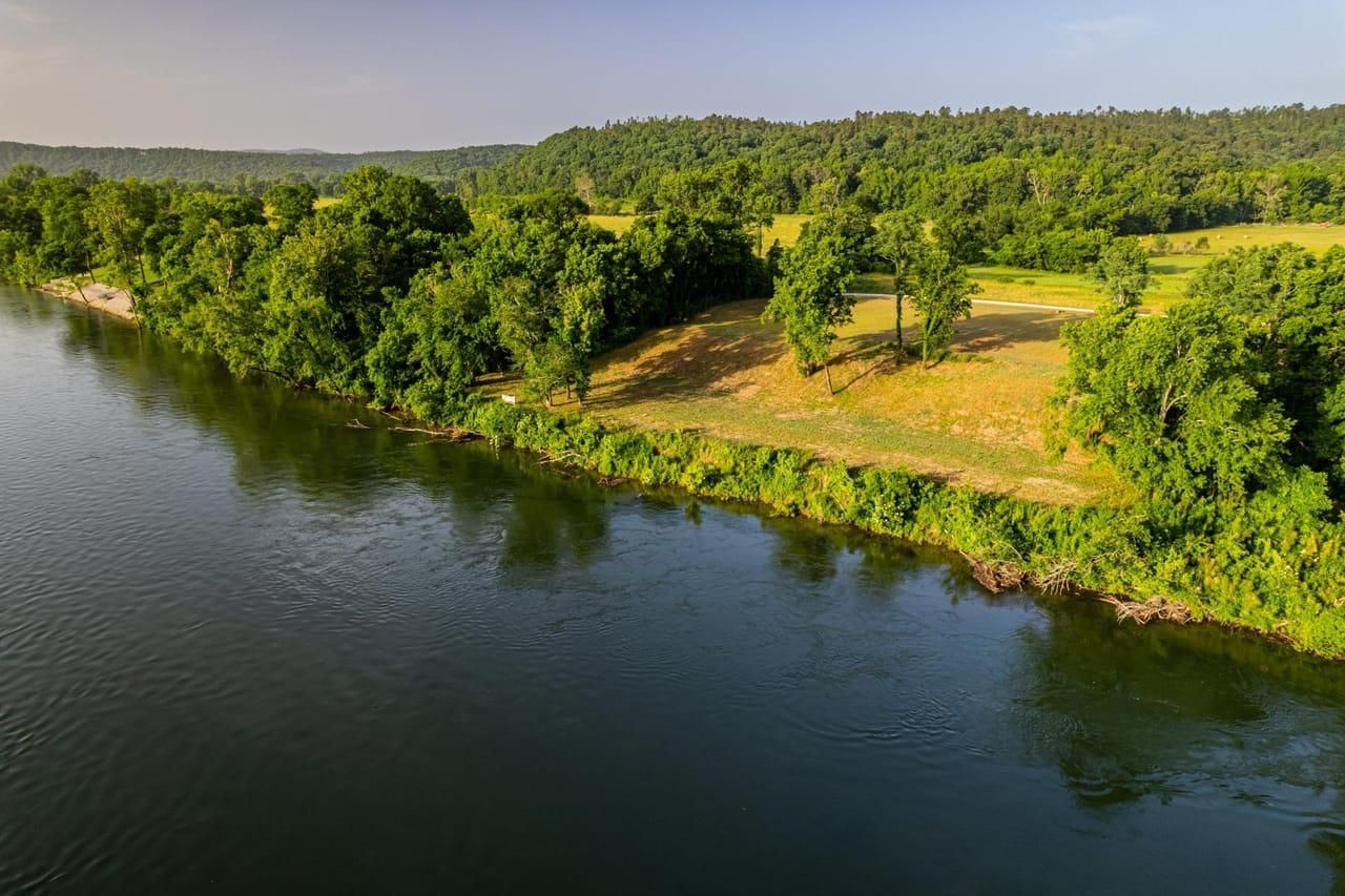 Calico Rock, Baxter County, AR Recreational Property, Riverfront