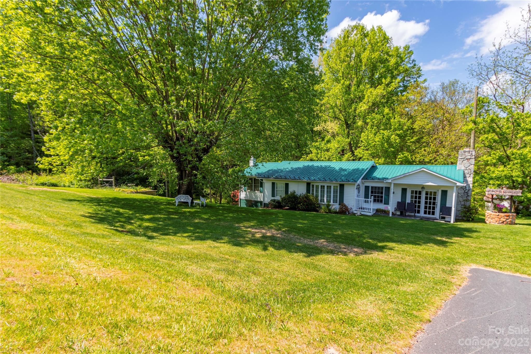 burnsville-yancey-county-nc-house-for-sale-property-id-417625817