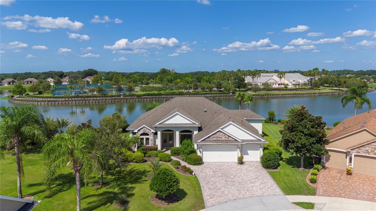 Mount Dora, Lake County, FL Lakefront Property, Waterfront Property, House for sale Property ID