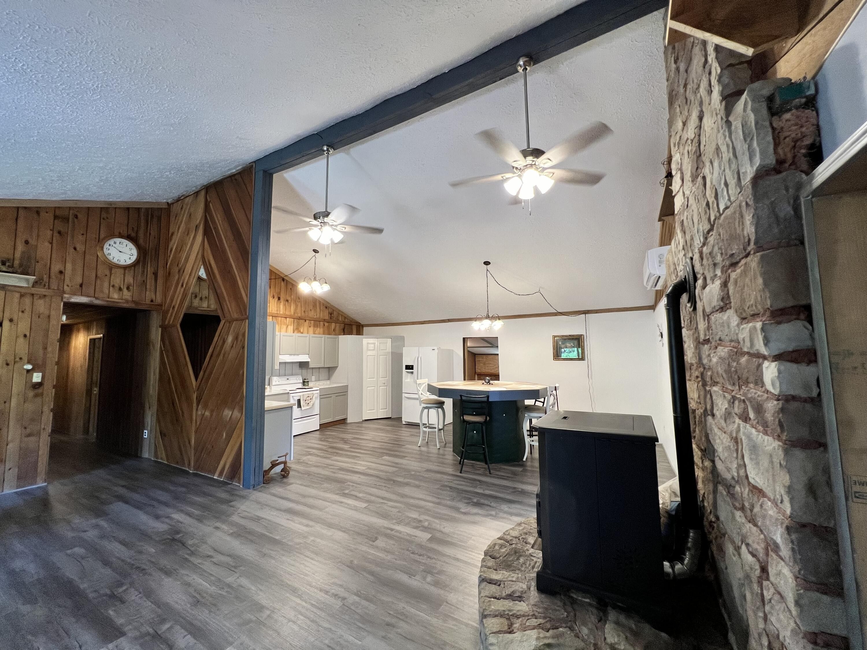 Crawley, Greenbrier County, WV House for sale Property ID 417640947