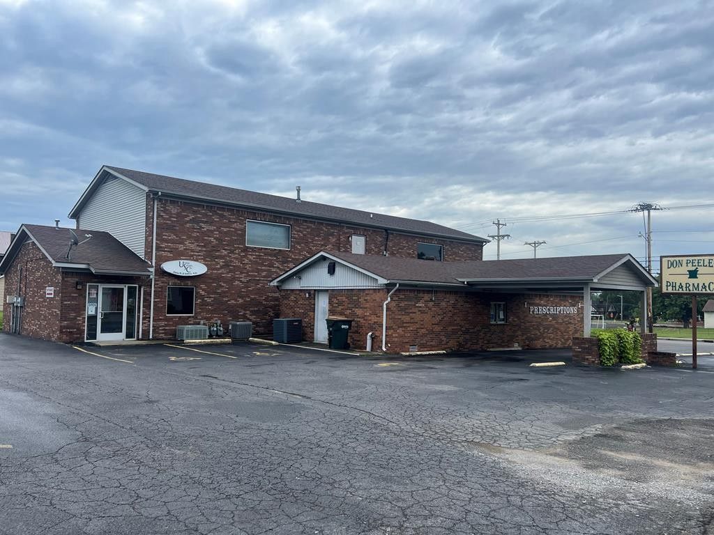 Madisonville, Hopkins County, KY Commercial Property, House for sale