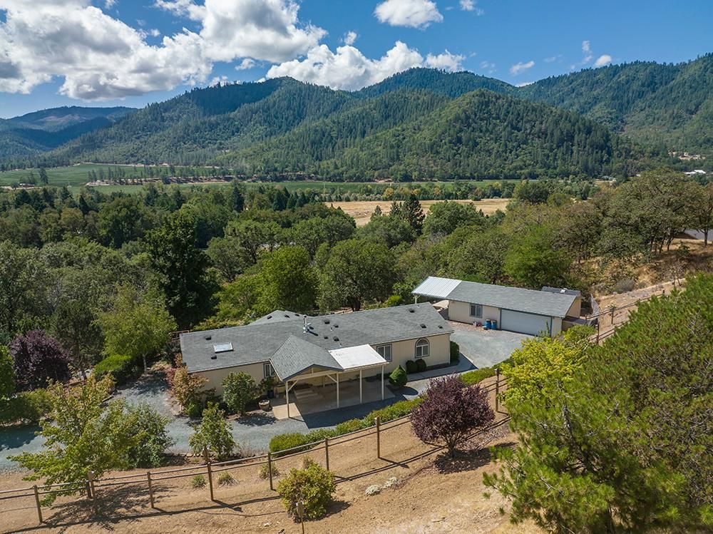 Gold Hill, Jackson County, OR House for sale Property ID 417646930