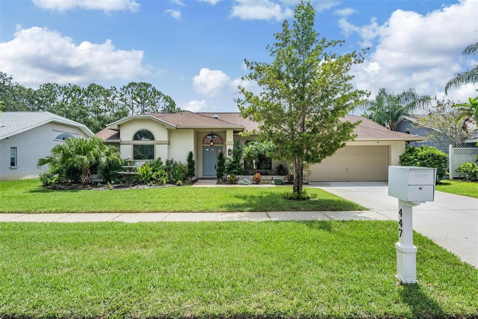 Tarpon Springs, Pinellas County, FL Lakefront Property, Waterfront