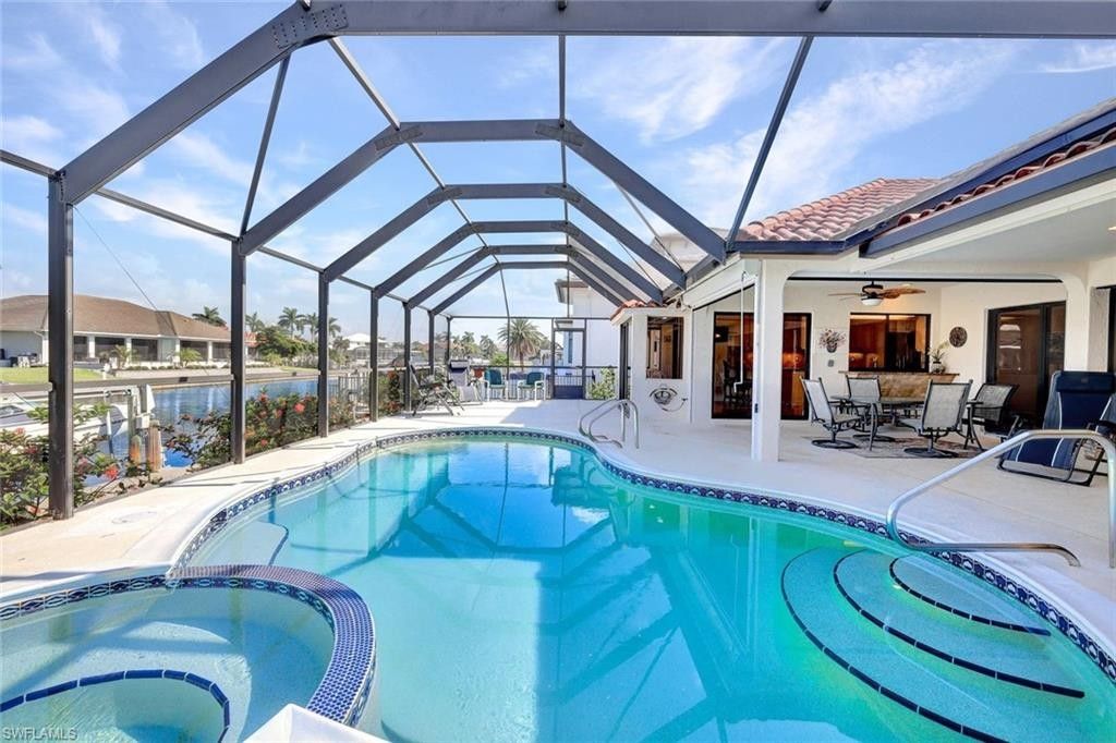 Marco Island, Collier County, FL Lakefront Property, Waterfront