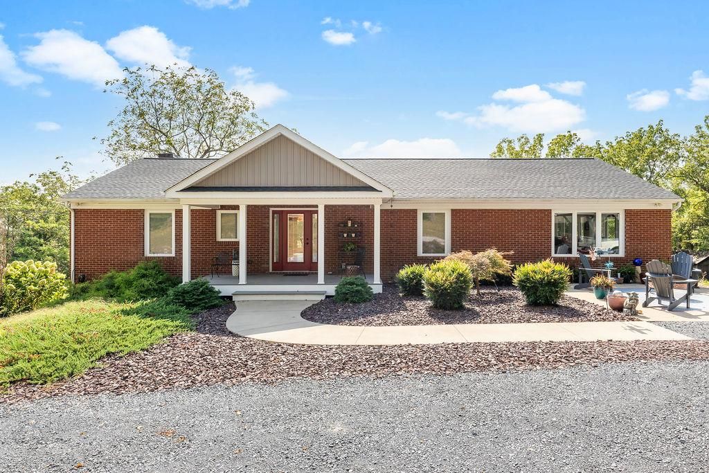 Staunton, Augusta County, VA House for sale Property ID 417667771