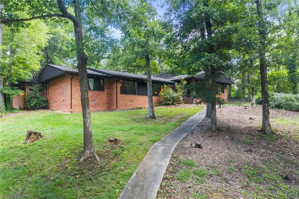 High Point, Davidson County, NC House for sale Property ID 417675987