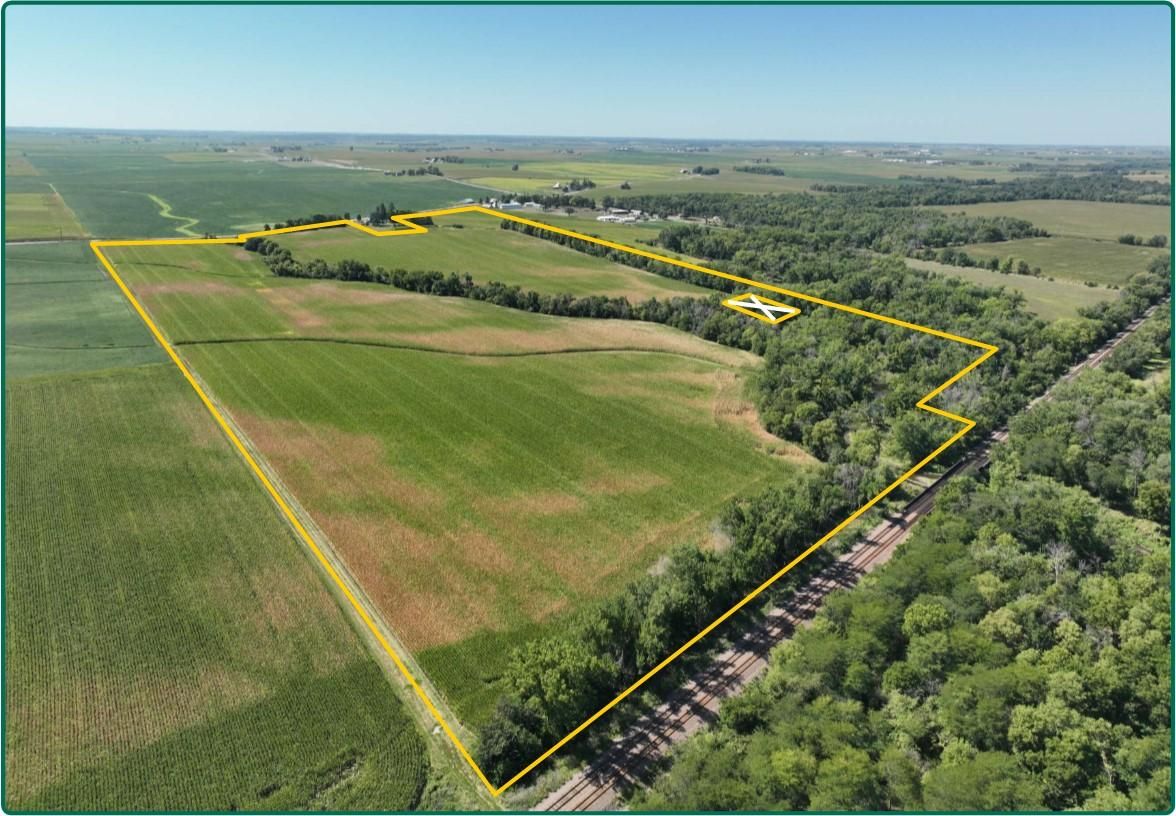 Norway, Benton County, IA Farms and Ranches for sale Property ID