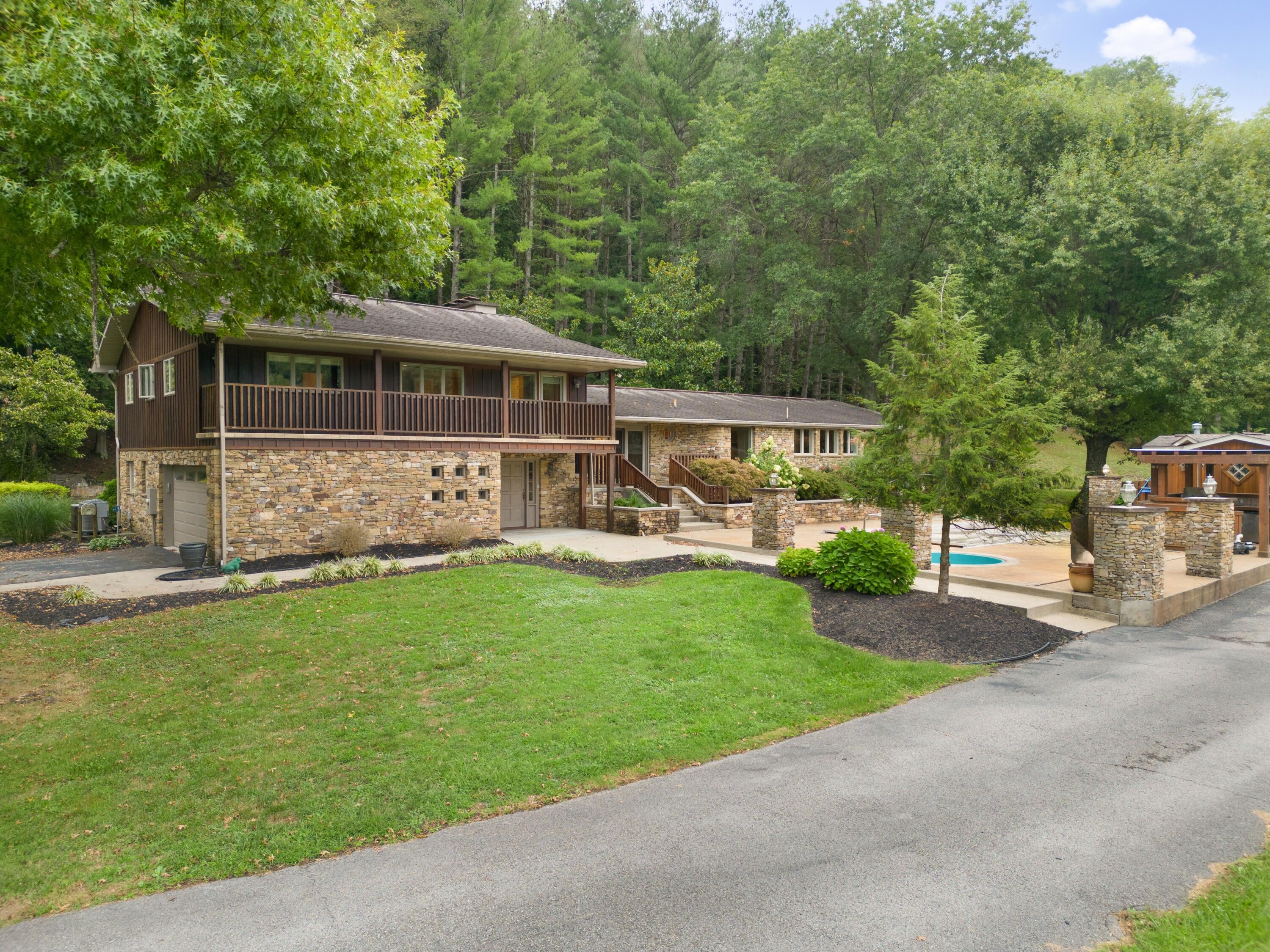 Hazard, Perry County, KY House for sale Property ID 417685873 LandWatch