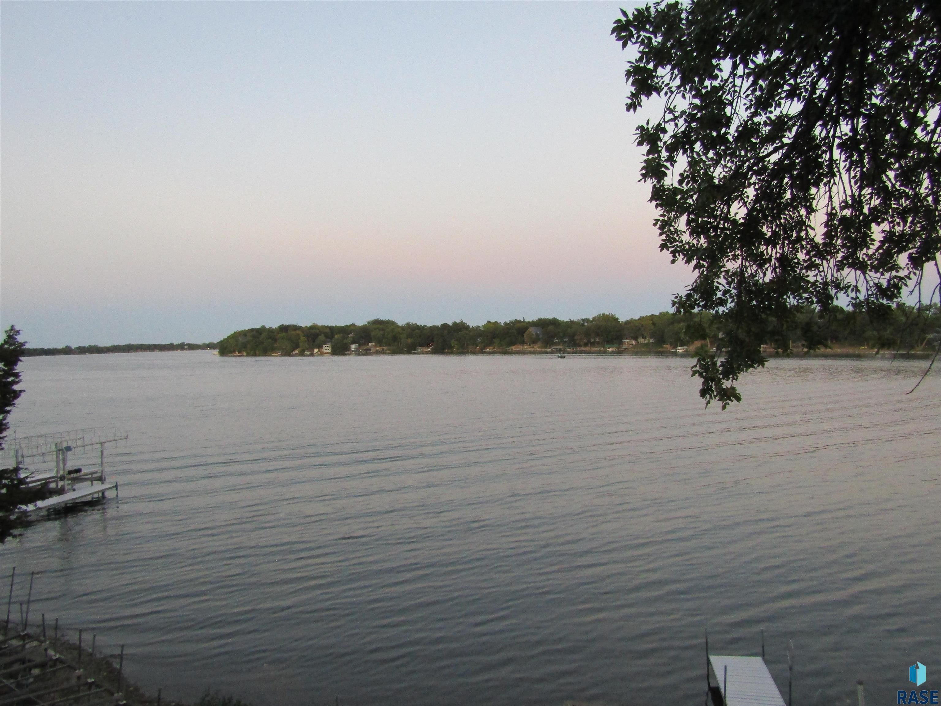 Gary, Deuel County, SD Lakefront Property, Waterfront Property, House